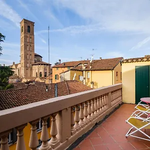 vista-sulle-torri-di-bologna-by-wonderful-italy.emilia-romagnahotels.net/